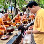 ประชาชนทำบุญ วันวิสาขบูชา วัดชลประทานรังสฤษดิ์ บรรยากาศเต็มไปด้วยความสงบ-ศรัทธา