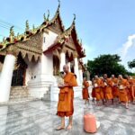 “กรุงเก่ารักษ์ธรรมชาติ” เวียนเทียนต้นไม้รับวันวิสาขบูชา แจกกล้าไม้กว่า 4,000 ต้น