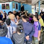 ระอุ! ชายชุดดำยกพวกบุก “ชุมชนริมคลองลาดพร้าว 80” กลางวันแสกๆ-ชาวบ้านลุกฮือต้าน