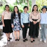 รษก.อธิการบดี ม.เกษตรฯ ตัด-ปลอกทุเรียน 5 สายพันธุ์แปลงสาธิตทดลองปลูกกลางกรุง