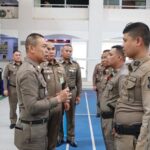ผบช.น. มอบประกาศนียบัตร ตำรวจนางเลิ้ง ระงับเหตุทำร้ายร่างกายชิงทรัพย์