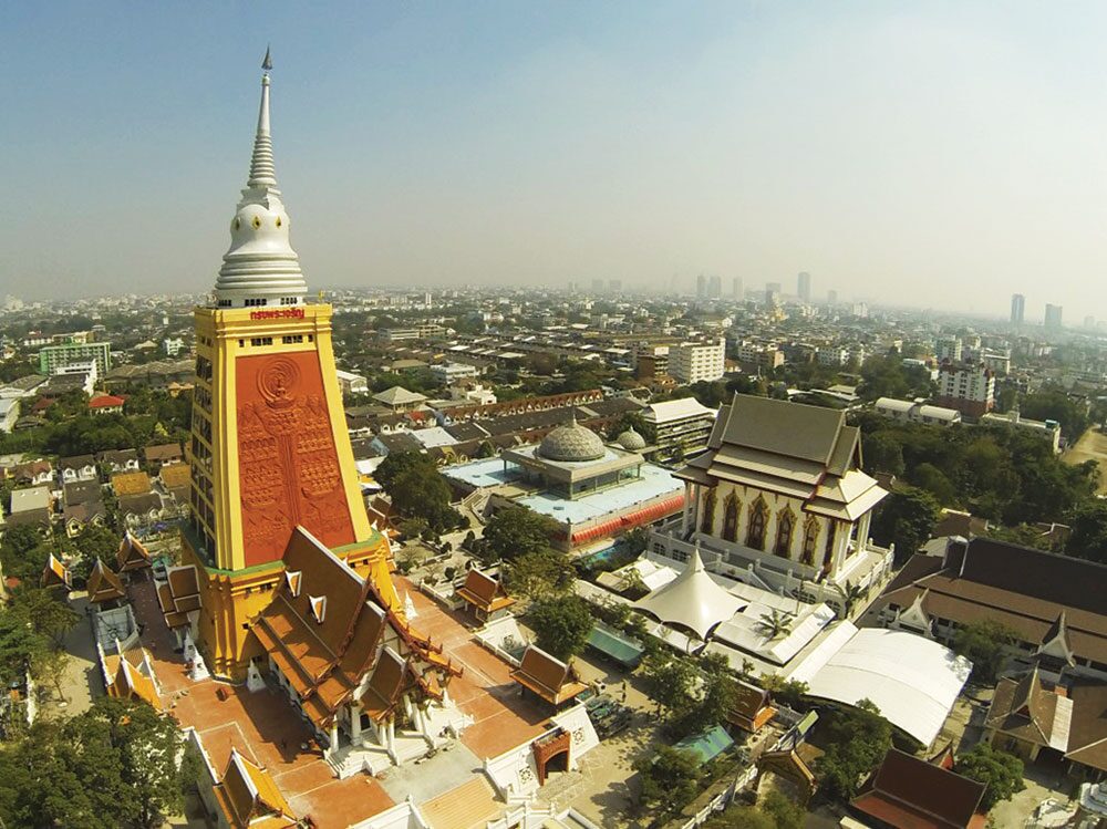 เที่ยววัดวันหยุด - เยี่ยมชมวัดธรรมมงคล พระวิริยะมงคลมหาเจดีย์ฯ