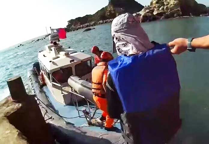 จับจีน 2 คน “ล่องเรือรุกล้ำ” หวังขึ้นเกาะไต้หวัน-สุดป่วนเดือนเดียวมีเหตุซ้ำๆ 3 ครั้ง