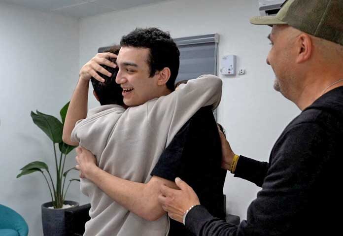 ฮามาสปล่อยเชลย “มะกันคนสุดท้าย” ก่อนทรัมป์เยือน 3 ชาติอาหรับ-หารือสันติภาพ