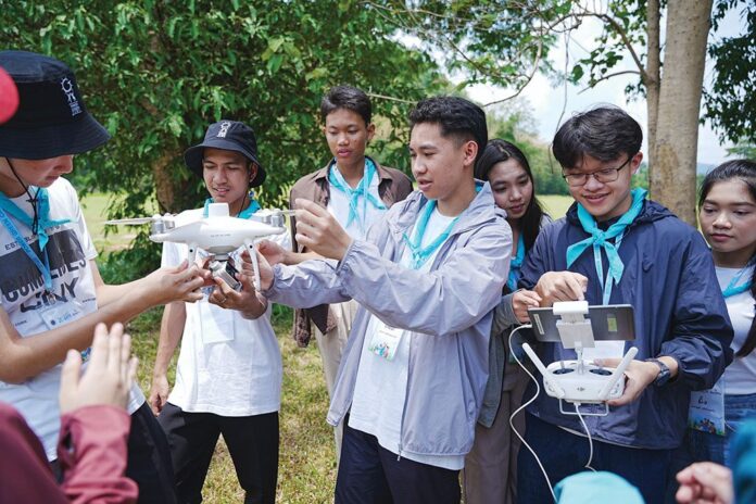 สดจากเยาวชน