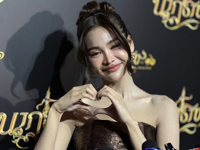 อิงฟ้า ไม่ให้ค่าดราม่าใช้ล่ามสัมภาษณ์สื่อนอก ลั่นต่างชาติเข้าใจ คนไทยควรเปิดโลก