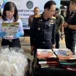 จับหนุ่มไทย หิ้วกระเป๋าซุกเฮโรอีน 17.6 กิโล มูลค่า 61 ล้าน เตรียมส่งปลายทาง จ.สงขลา 