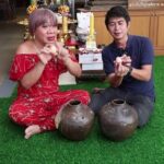 อรชรเชิญยิ้ม ไหว้ขอพร กุมารเทพฤทธิ์ ล้วงไข่ในไหเสี่ยงโชค สมใจได้เลขเด็ด เล็งเสี่ยงดวง