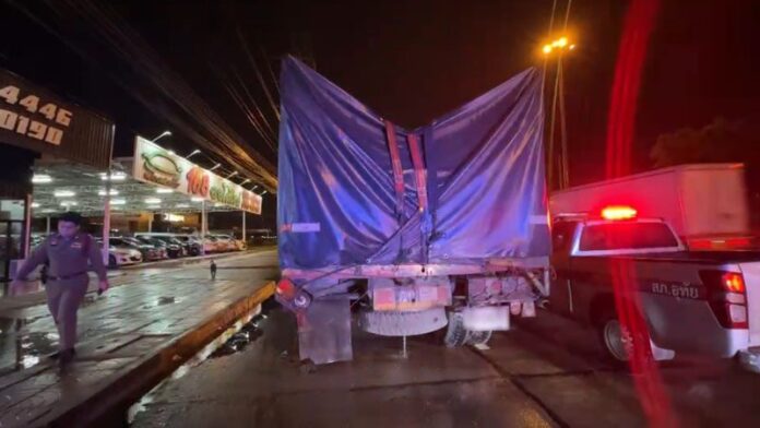 Motorcyclist dies in Ayutthaya crash due to rainy conditions | News by Thaiger