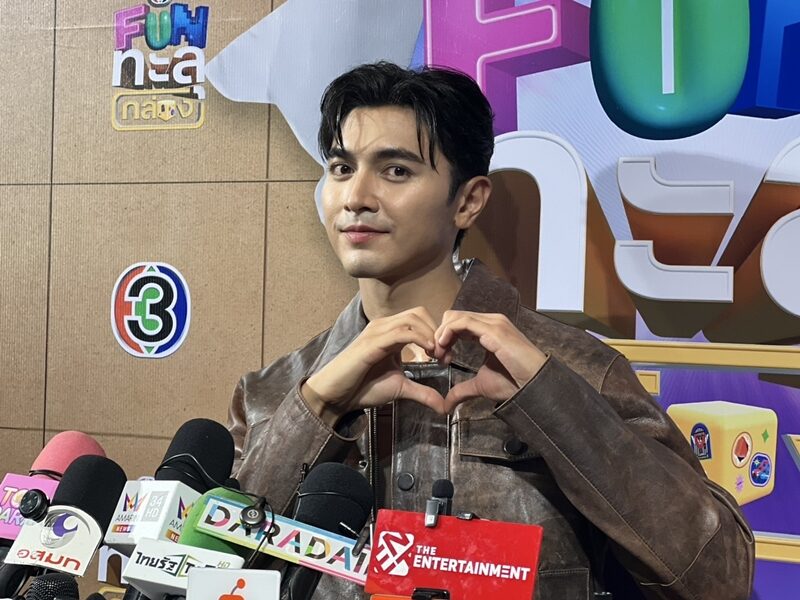 “ภณ ณวัสน์” เล่าโมเมนต์อบอุ่น ควง ”คุกกี้“ วิ่งมาราธอนที่ลอนดอน พร้อมหน้าครอบครัว