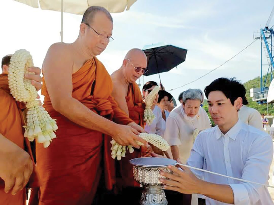 ข่าวสดพระเครื่อง - อัญเชิญ‘พระพุทธเจ้าห้าพระองค์’ เสถียรธรรมสถานหุบเขาโพธิสัตว์