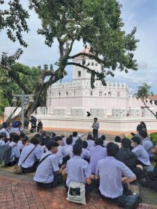 ข่าวสดพระเครื่อง - ฝึกอบรม‘มัคคุเทศก์น้อย’ จาริกเส้นทางบุญมิติศาสนา