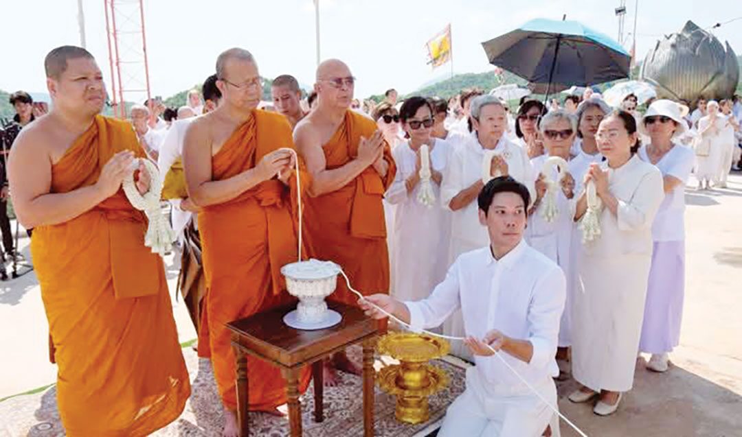 ข่าวสดพระเครื่อง - อัญเชิญ‘พระพุทธเจ้าห้าพระองค์’ เสถียรธรรมสถานหุบเขาโพธิสัตว์