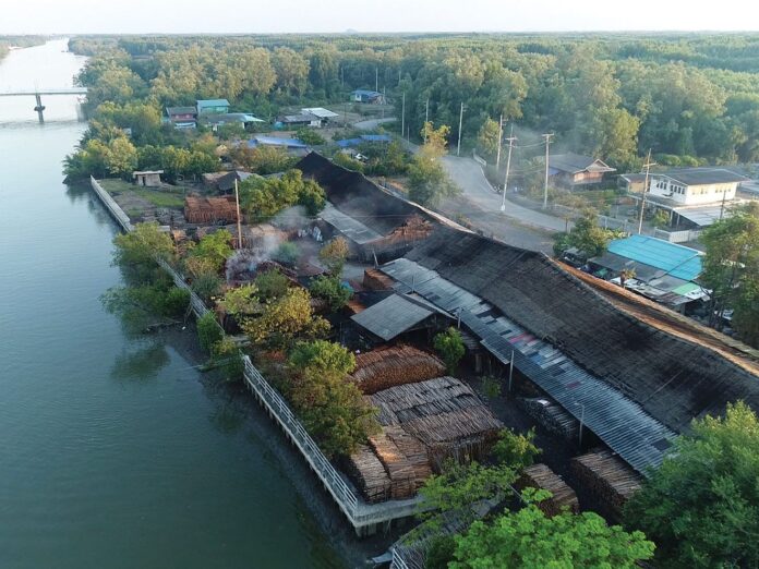สดจากเยาวชน