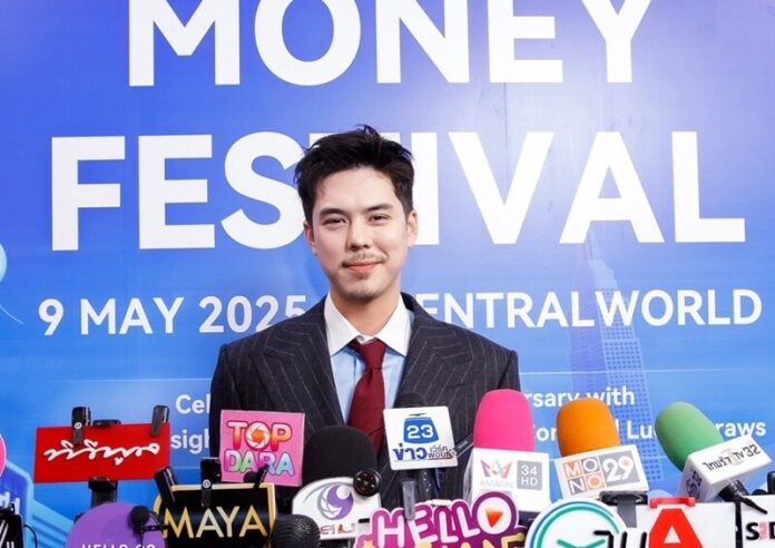 พีช พชร เตรียมรับปริญญาโทมหาวิทยาลัย Oxford ภูมิใจร้านข้าวซอยโกอินเตอร์
