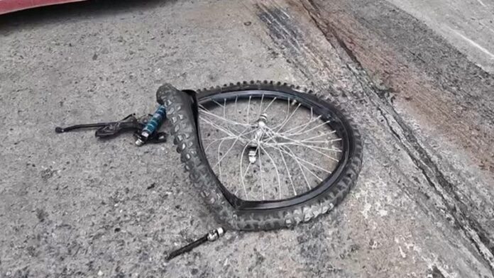 Tragic accident claims life of 12 year old cyclist in Ayutthaya | News by Thaiger