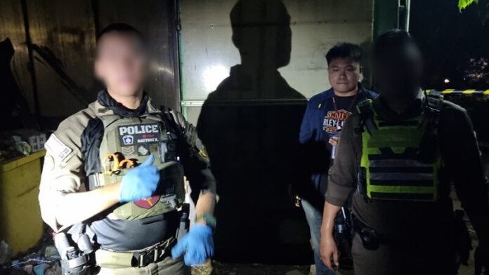 Police arrest drug suspect after dramatic Nonthaburi chase | News by Thaiger