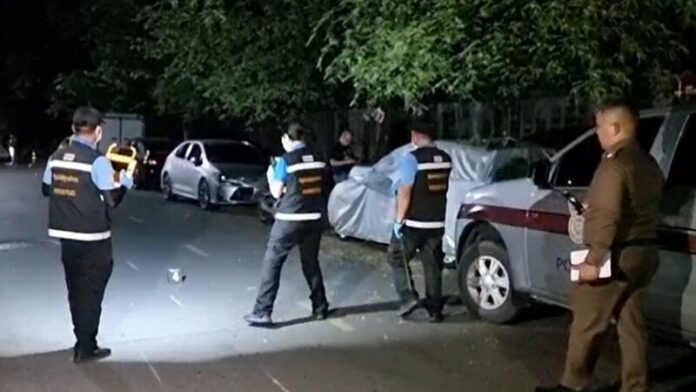 Police arrest drug suspect after dramatic Nonthaburi chase | News by Thaiger