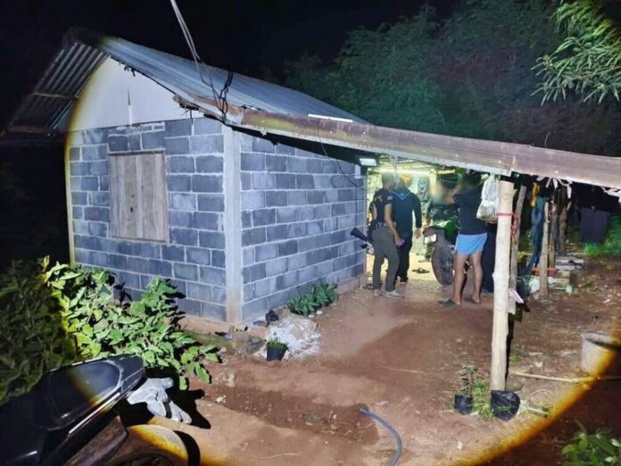 Woman caught with grenade after fleeing Loei police checkpoint | News by Thaiger