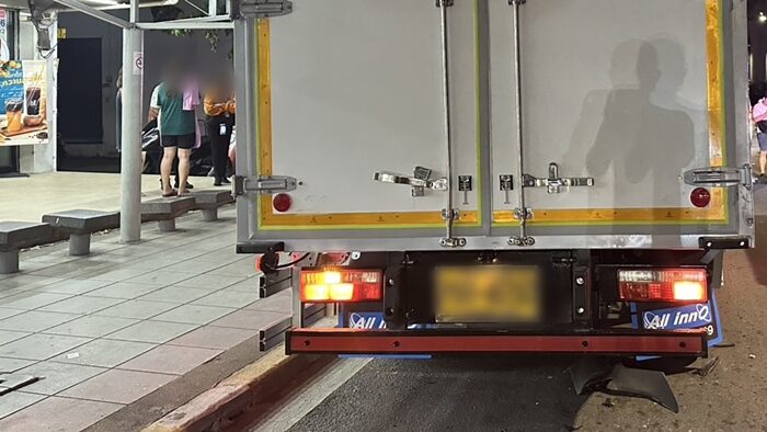 Hotel worker dies in tragic Bangkok motorcycle crash | News by Thaiger