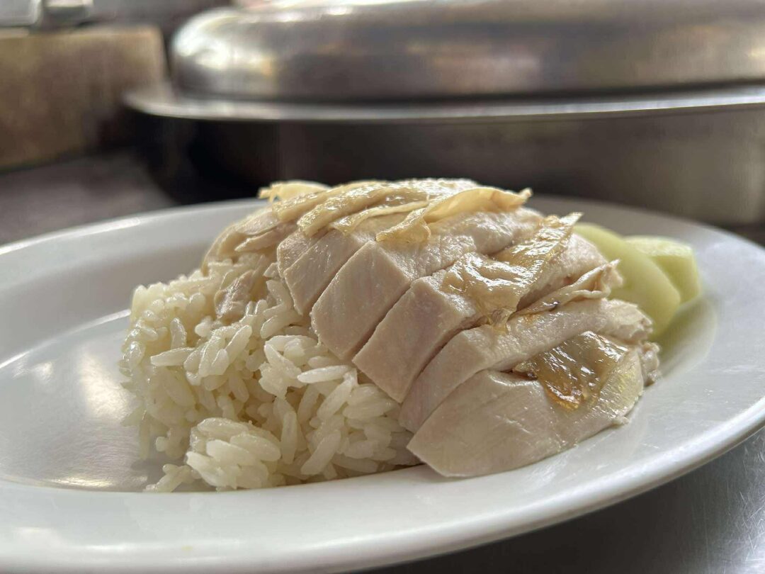 ขิงซอย กับน้ำจิ้มข้าวมันไก่ กินอย่างไรให้อร่อยและดี?