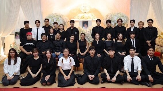 คุณแม่งามทิพย์