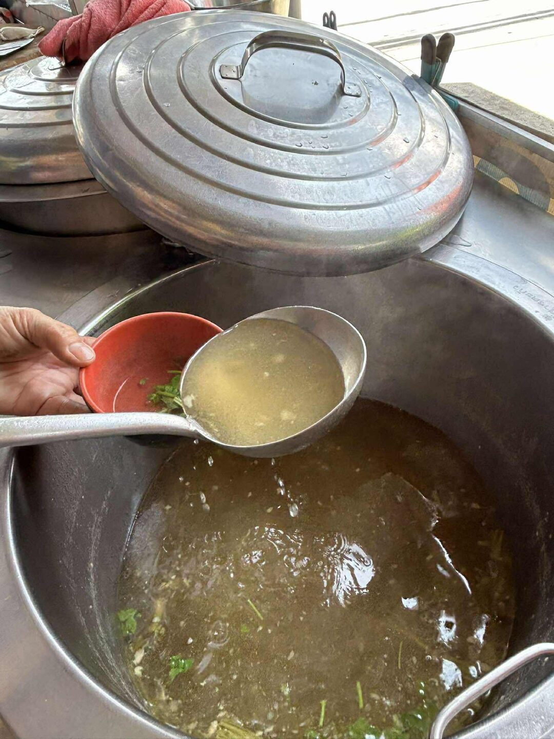 ขิงซอย กับน้ำจิ้มข้าวมันไก่ กินอย่างไรให้อร่อยและดี?