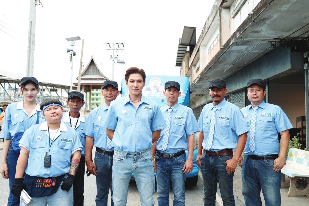 สกู๊ปบันเทิง - ‘สมิธ-เดนิส’เปิดศึกสุดม่วน ใน‘ผู้บ่าวสุดซ่าส์กะอีหล่าขาซิ่ง’