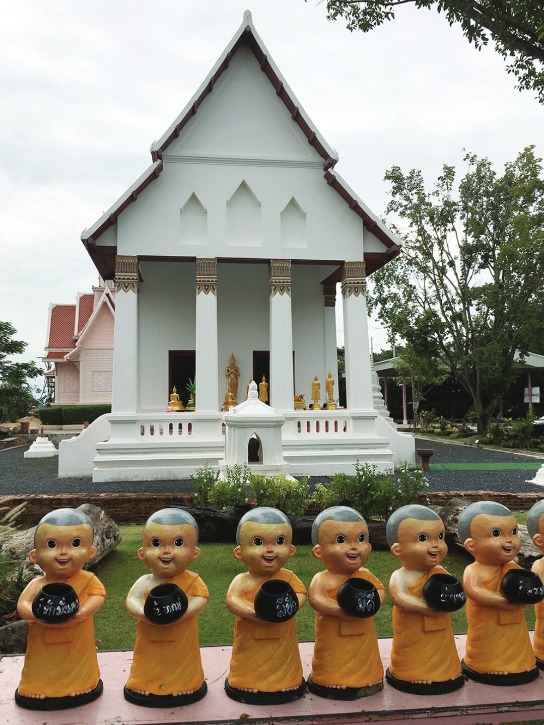 เที่ยววัด-วันหยุด - ไหว้หลวงพ่อโต-วัดถั่วทอง ชมหาดทรายน้ำจืดสามโคก