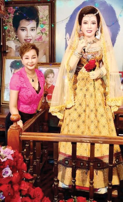 จับกระแสลูกทุ่ง