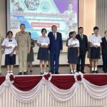 กองทุนฉัตรชัยฯ สร้างโอกาสการศึกษา มอบทุนนักเรียนเมืองคอน 1,264 ทุน รวม 2.2 ล้าน