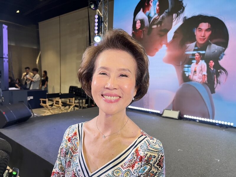 ดวงดาว แฮปปี้เป็นดาวติ๊กต็อก ในวัย 73 สนุกไลฟ์ขายของ สูงวัยแต่ใจสู้