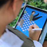 blueciiel ศิลปินลายเส้นอบอุ่น ผู้อยู่เบื้องหลังความสดใสในโปสเตอร์งาน Thailand Healthcare 2025