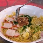 จานเด็ด ขอนแก่น สายเส้นห้ามพลาด 'อิ่มจุกบะหมี่เกี๊ยว' 50 บาท