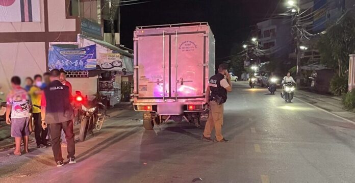 Tragic accident: toddler dies in Nakhon Pathom motorbike fall | News by Thaiger