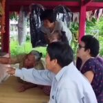 โค้งสุดท้าย ชาวบ้านแห่ขอโชคลาภ ศาลเจ้าพ่อขุนทอง ส่องเลขเด็ดเห็นเพียบ เล็งเสี่ยงดวง