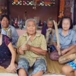 โค้งสุดท้าย ชาวบ้านแห่ขอโชคลาภ ศาลเจ้าพ่อขุนทอง ส่องเลขเด็ดเห็นเพียบ เล็งเสี่ยงดวง