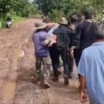 เสียงบึ้มสนั่น ช่องจอม ไทย-กัมพูชา ผวาสู้รบกัน โอละพ่อ หนุ่มเขมร ขับแบคโฮขุดโดนระเบิดเจ็บสาหัส