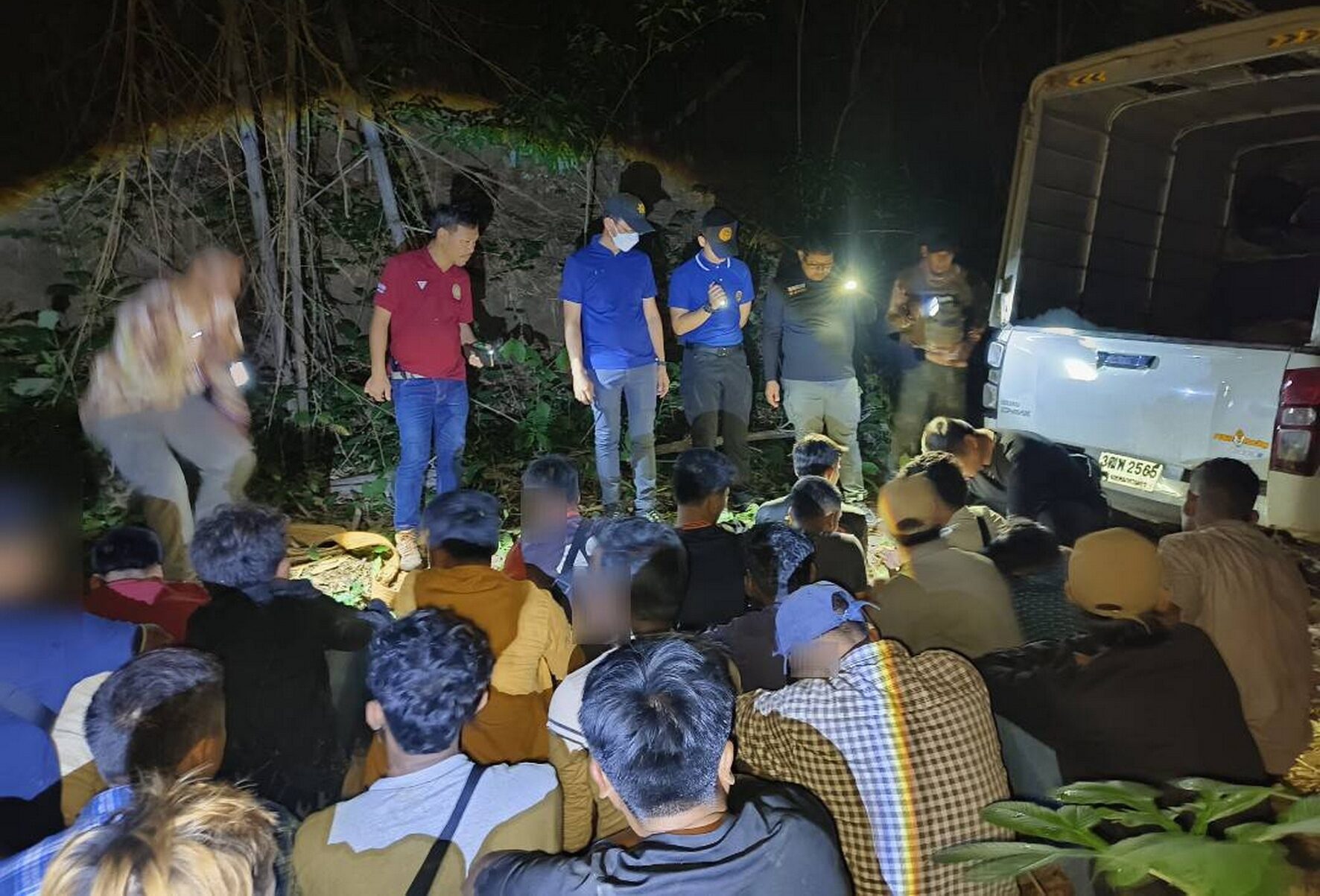 Thai police thwart migrant smuggling after truck stuck in mud | News by Thaiger