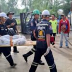 ไฟไหม้โรงงานกระดาษ พบร่างผู้เสียชีวิต 8 ราย สูญหาย 2 คน เร่งค้นหา ยังเชื่อมีปาฏิหาริย์