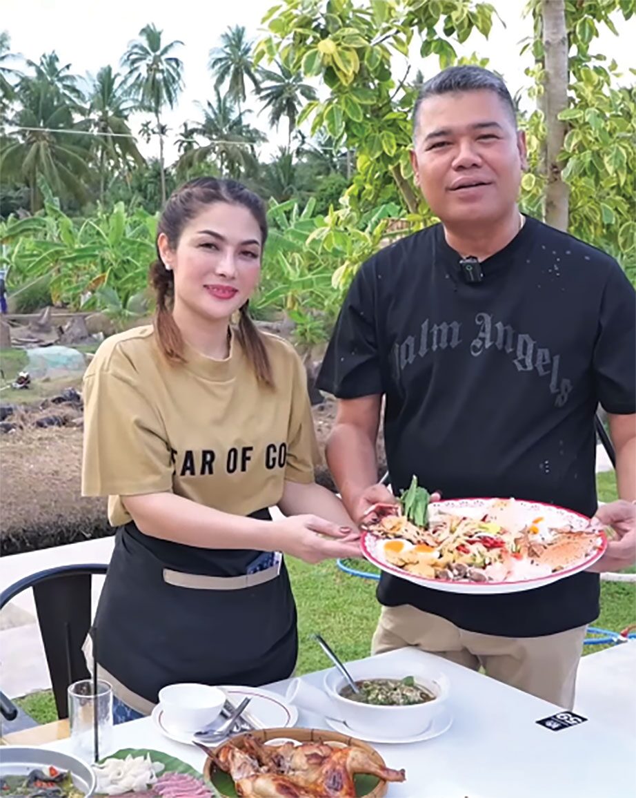 หลากหลายอิ่มอร่อย - ร้านคิดฮอดอัมพวา สุดแซ่บ-จัดเต็มทุกจาน