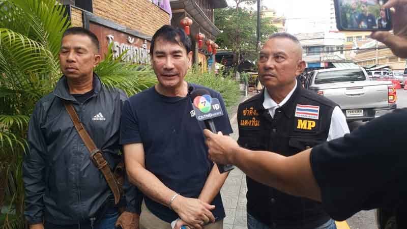 รวบแล้ว 2 วัยรุ่น คลองถม รุมทำร้าย ทูน หิรัญทรัพย์ อดีตพระเอกดัง เผยสาเหตุ