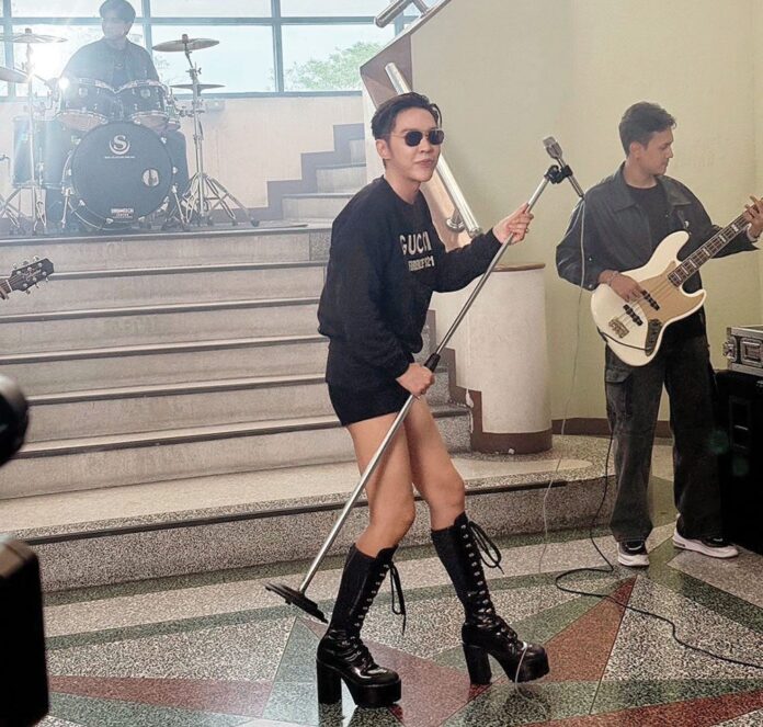 ซุปตาร์บันเทิง
