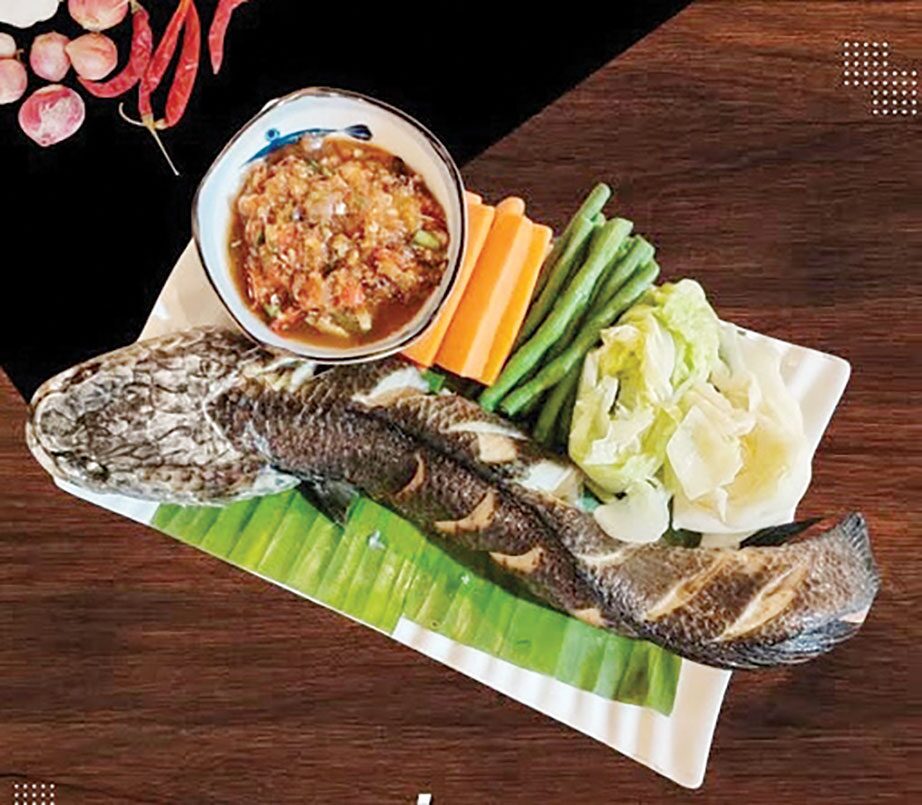 ร้านคิดฮอดอัมพวา สุดแซ่บ-จัดเต็มทุกจาน