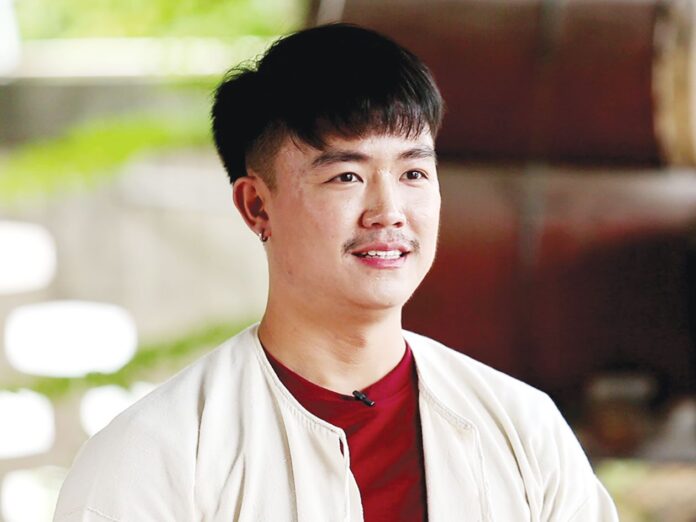 สดจากเยาวชน