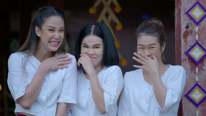 เรื่องย่อ 3 สาวโคกอีแร้ง แจ็คกี้ ชาเคอลีน รีเทิร์นคู่ขวัญ แม็ค ปวิช
