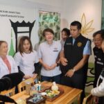 รมช.สธ. ลุยตรวจถนนข้าวสาร สร้างความเชื่อมั่น ประชาชน-นักท่องเที่ยว รณรงค์สุขอนามัย