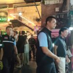 รมช.สธ. ลุยตรวจถนนข้าวสาร สร้างความเชื่อมั่น ประชาชน-นักท่องเที่ยว รณรงค์สุขอนามัย