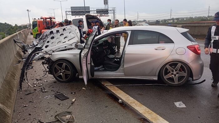 Serious accident on Chalong Rat Expressway leaves two injured | News by Thaiger