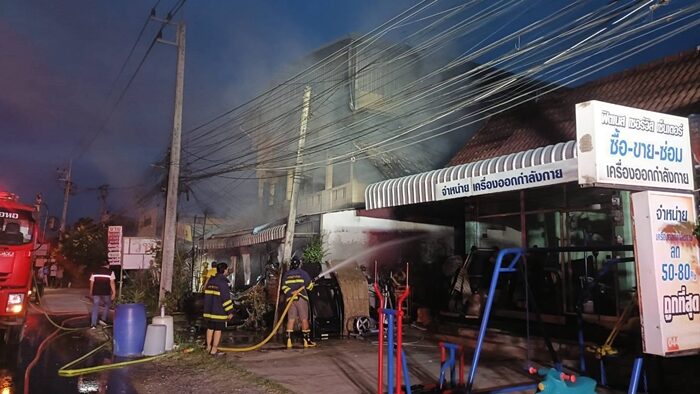 Fire at Nakhon Ratchasima bicycle store causes 3 million baht damages | News by Thaiger